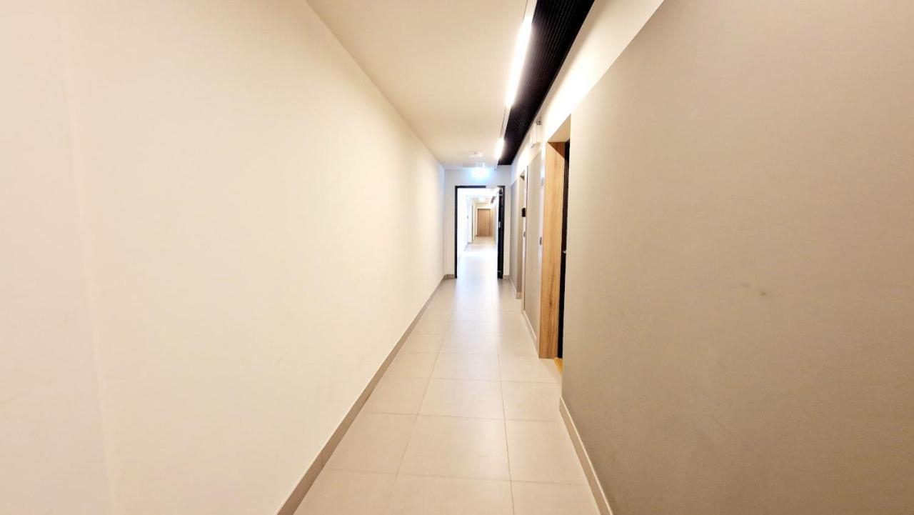 Good Wolska Residence Varşovia Exterior foto